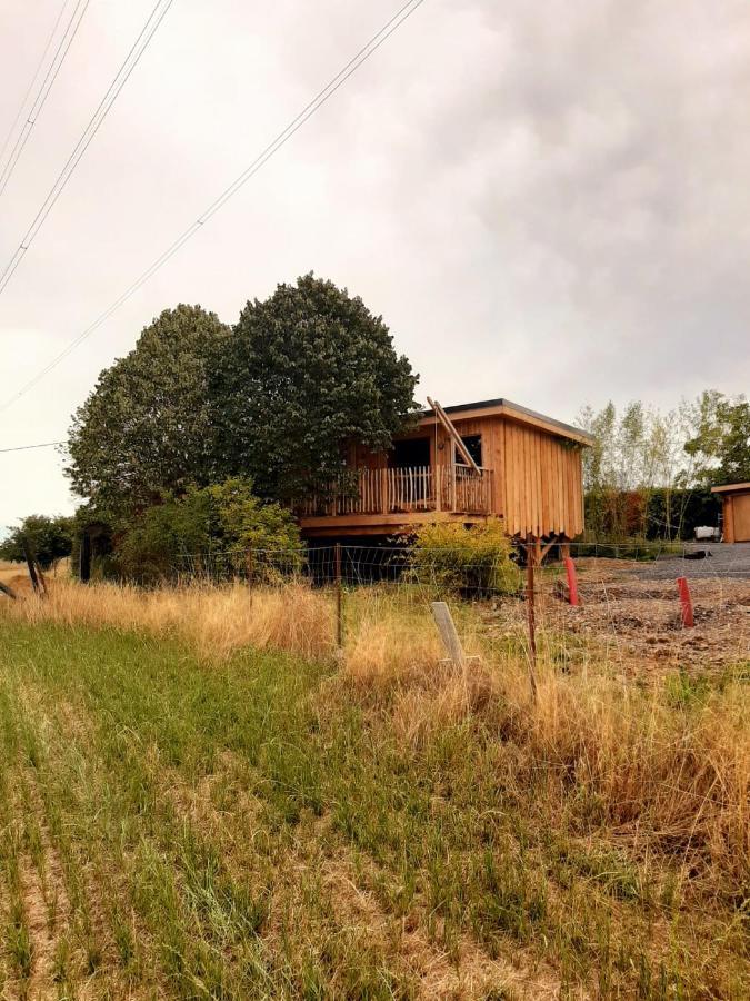 Вілла La Cabane Ofuro Celles  Екстер'єр фото
