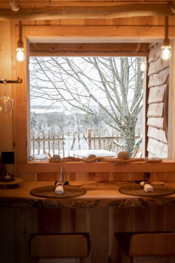 Вілла La Cabane Ofuro Celles  Екстер'єр фото